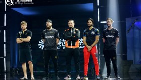 社区狂欢：ZywOo 1v3残局引爆Reddit热议