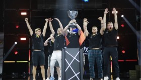 s1mple率NAVI击败C9，绝地求生中展现惊人团队胜利